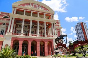 Teatro Amazonas e centros culturais fechados para visitação