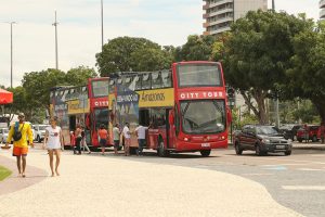 Ônibus turísticos voltam a operar em Manaus no dia 10 de outubro
