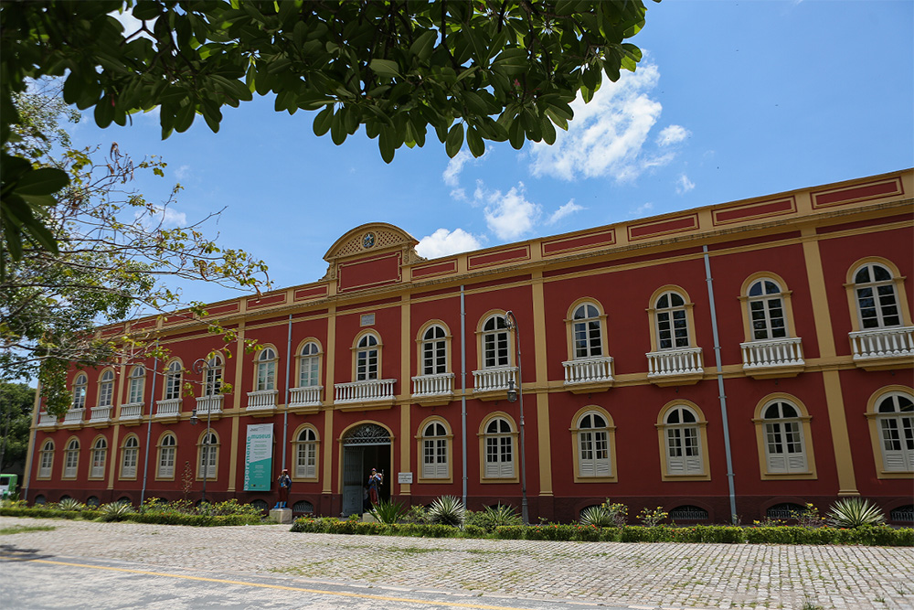 Palacete Provincial abre as portas para visitação com novas exposições