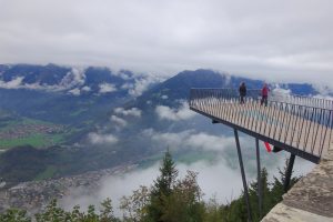 Interlaken, porta de entrada para a fantástica Jungfrau e o mirante de Harder Kulm