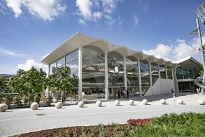 Aventura Mall inaugura nova Apple Store, a maior do sul da Flórida