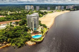 Tropical Executive, o hotel com a localização mais espetacular de Manaus