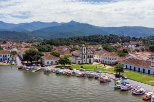 Paraty e Vila de Trindade, riqueza histórica e belezas naturais