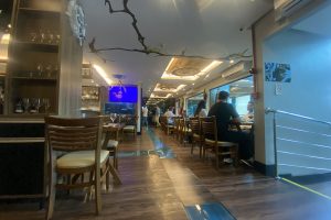 Vinhedo Rio Mar tem cardápio exótico com jacaré, avestruz e pirarucu inteiro