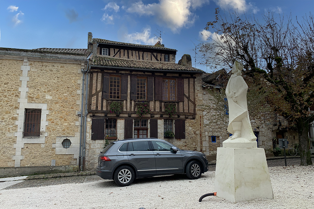 Bergerac: cidade histórica, bons vinhos e personagem famoso 