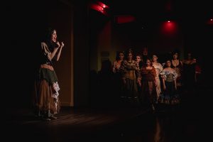 Teatro Gebes Medeiros recebe ‘Cabaré Chinelo’ nesta quinta-feira (26/10)