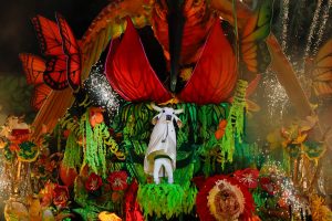 Garantido canta o passado e o presente em noite memorável no Festival de Parintins