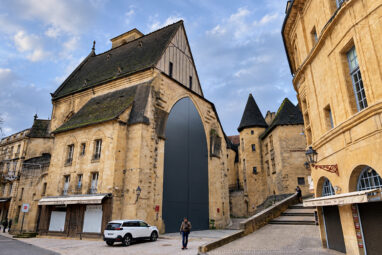 Sarlat-la-Canéda, uma viagem à França medieval no coração da Dordogne